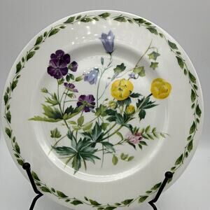 Queen's Royal Horticultural Society Bone China Floral Collector Plate, India.